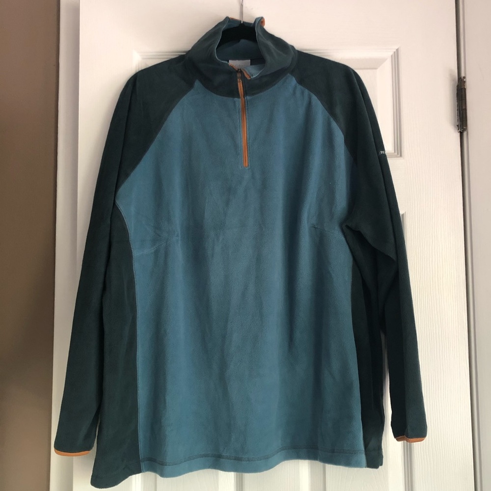 Columbia plus size fleece sweatshirt